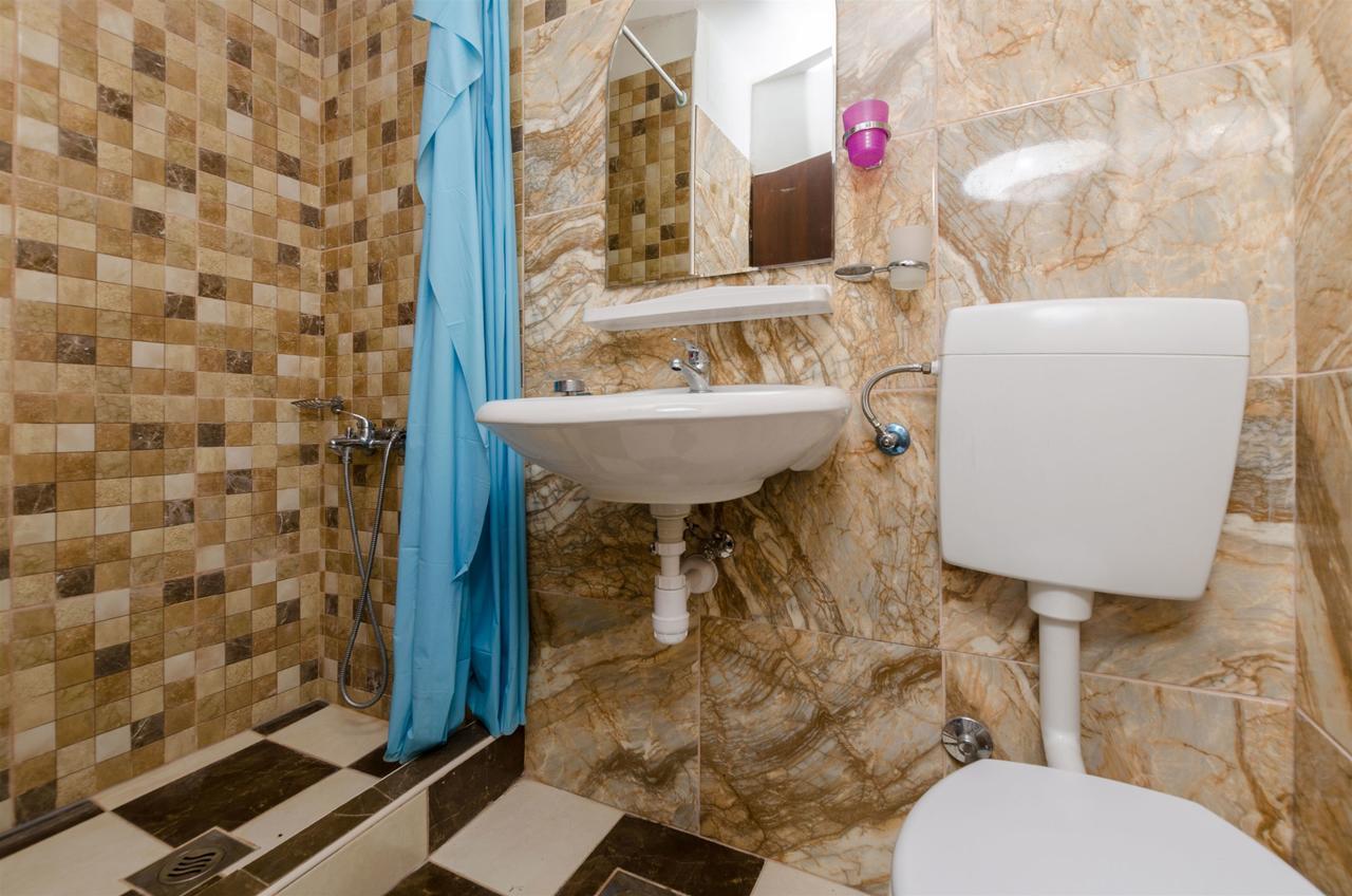 Apartment Barba Rogač Exteriör bild